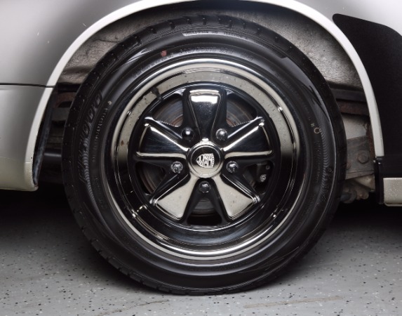 New-1983-Porsche-911