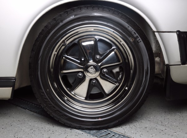 New-1983-Porsche-911