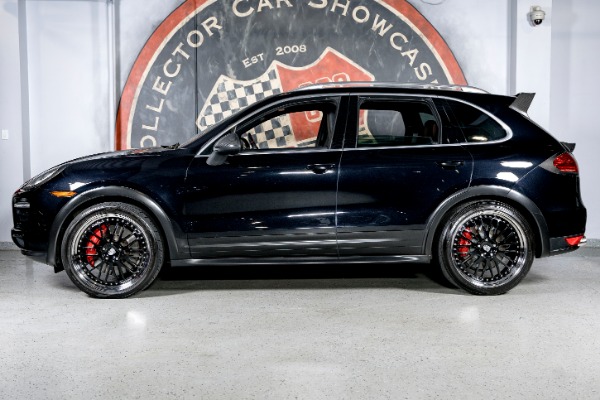 Used-2012-PORSCHE-CAYENNE-TURBO-SUV