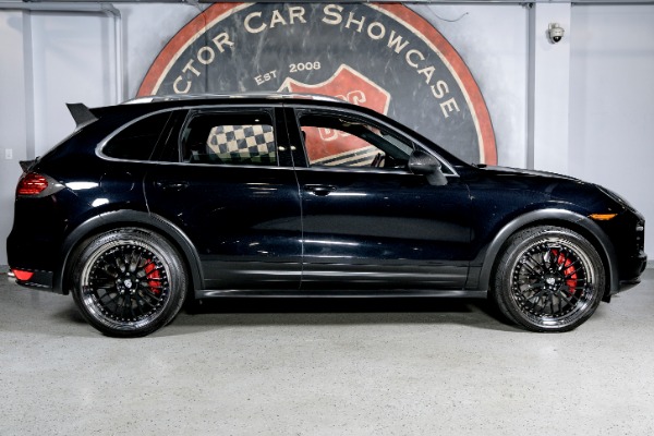 Used-2012-PORSCHE-CAYENNE-TURBO-SUV