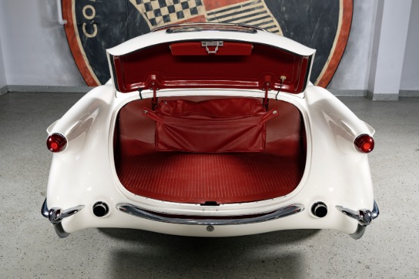 Used-1954-CHEVROLET-CORVETTE