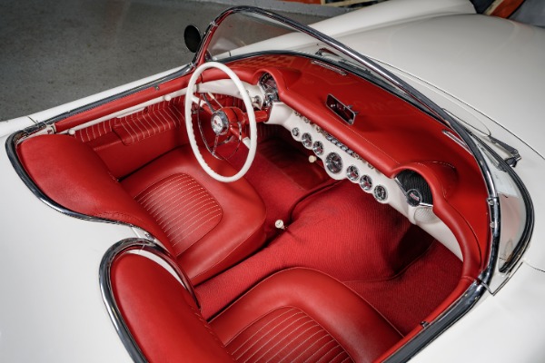 Used-1954-CHEVROLET-CORVETTE