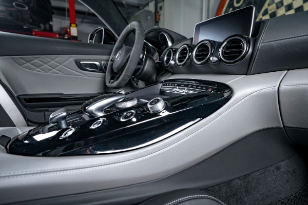 Used-2018-Mercedes-Benz-AMG-GT-C