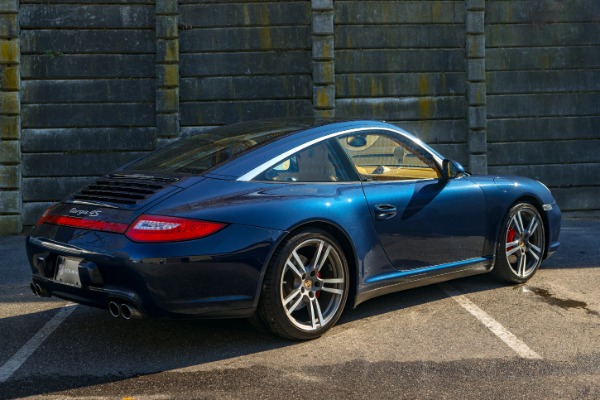 Used-2012-PORSCHE-911-TARGA-4S