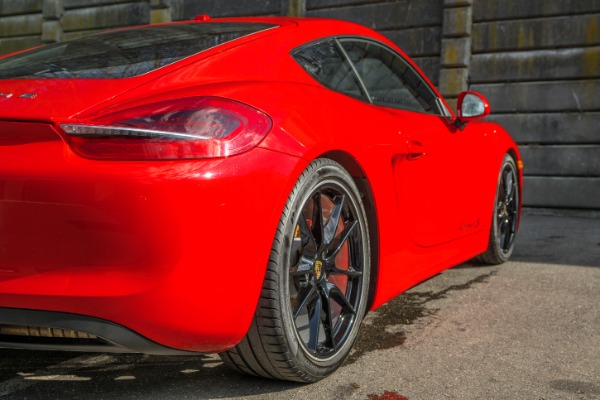 Used-2015-Porsche-Cayman-S