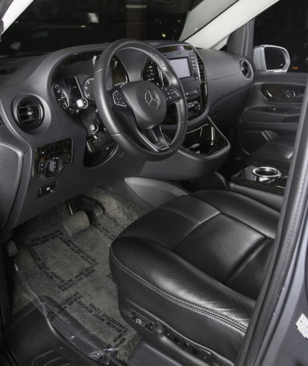 2016-Mercedes-Benz-Metris-EXPLORER-Passenger-Van