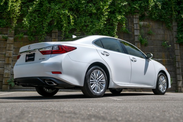 Used-2017-LEXUS-ES350