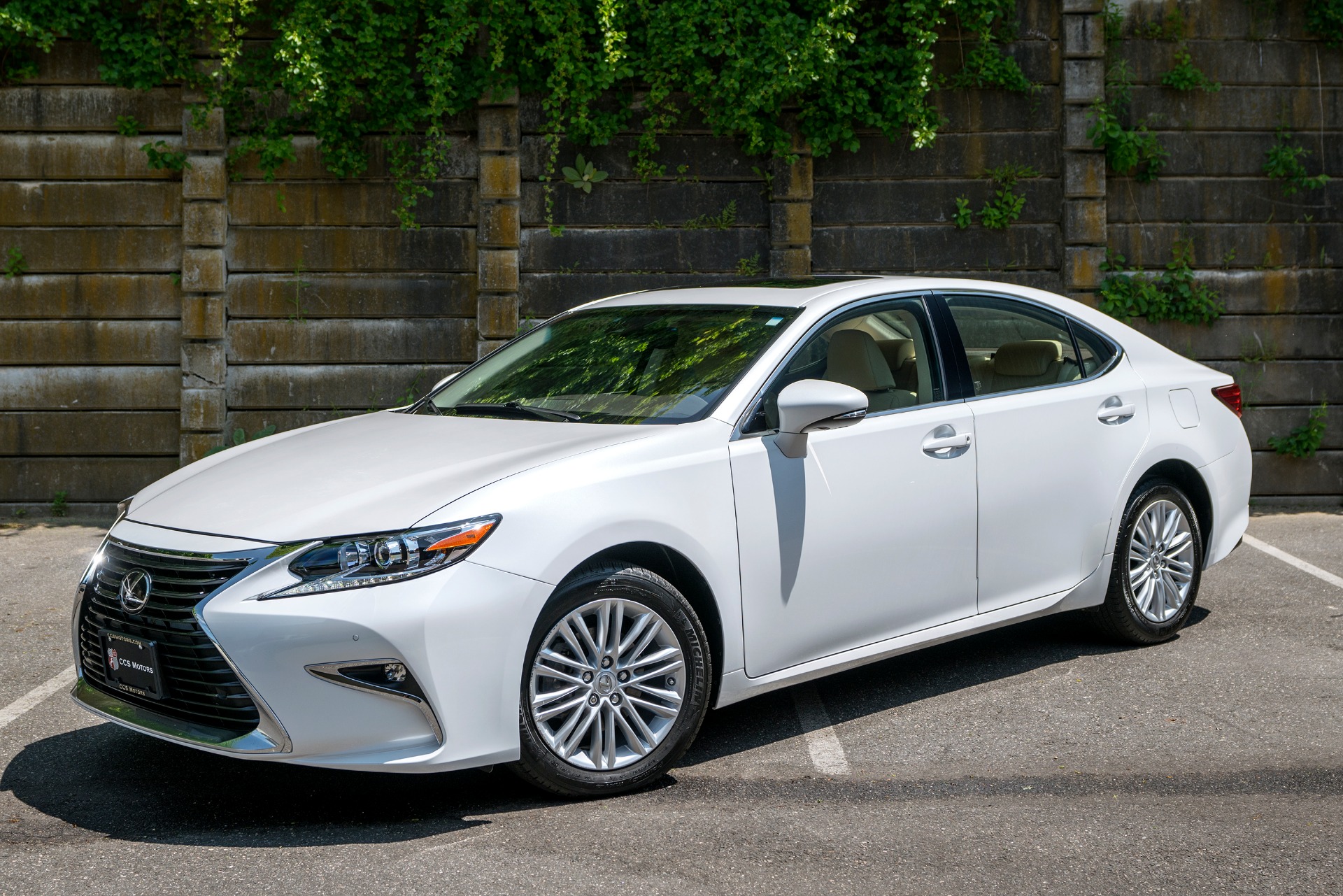 Lexus es350 черный