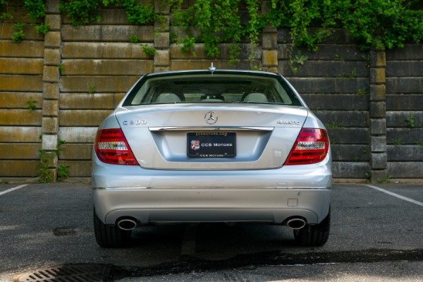 Used-2012-Mercedes-Benz-C-CLASS-C-300-Luxury-4MATIC