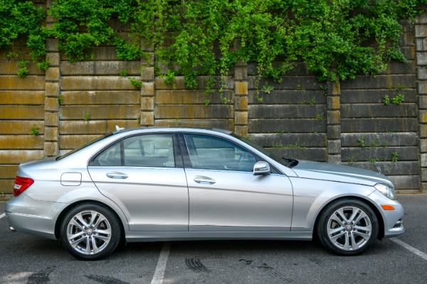 Used-2012-Mercedes-Benz-C-CLASS-C-300-Luxury-4MATIC