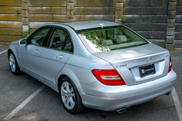 Used-2012-Mercedes-Benz-C-CLASS-C-300-Luxury-4MATIC