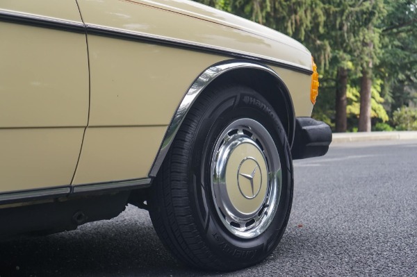 Used-1977-Mercedes-Benz-300D