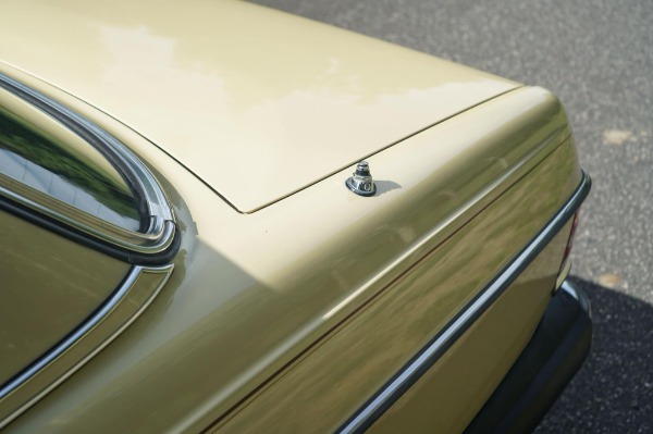 Used-1977-Mercedes-Benz-300D