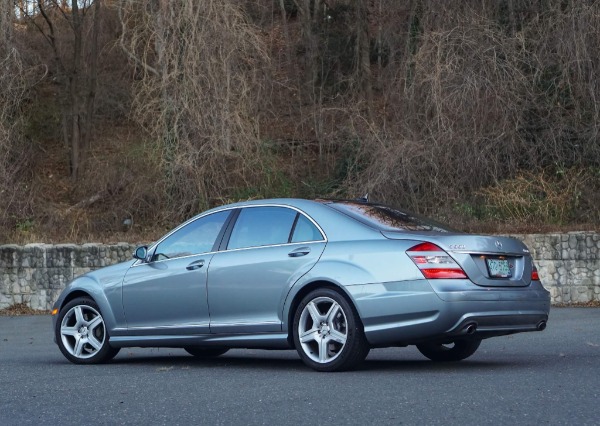 Used-2008-Mercedes-Benz-S-Class-S-550-4MATIC