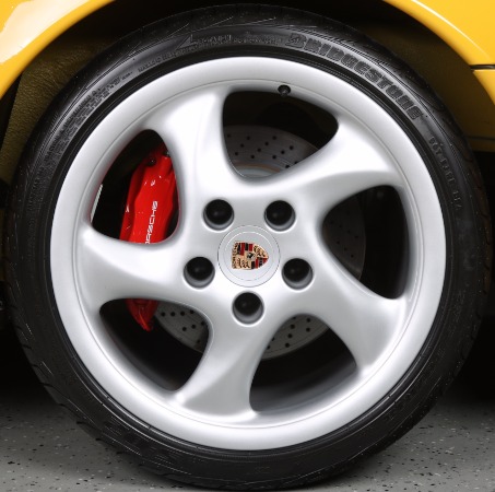 Used-1997-Porsche-911-Carrera-4S-Coupe
