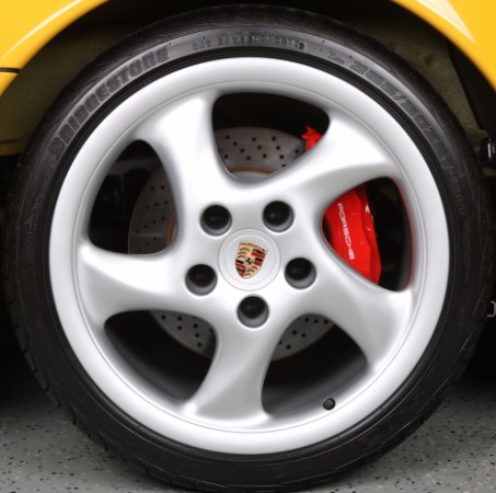Used-1997-Porsche-911-Carrera-4S-Coupe