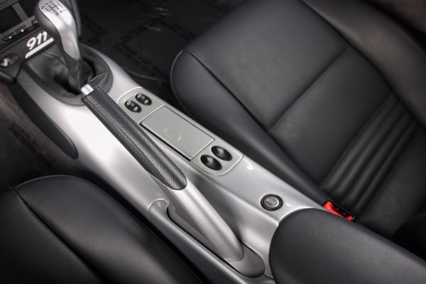 Used-2004-Porsche-911-40th-Anniversary--Coupe