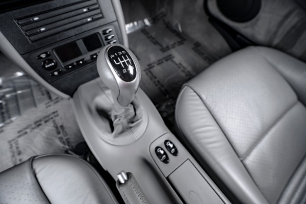 Used-2001-Porsche-911-Turbo-Coupe