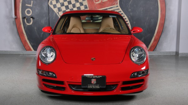 Used-2005-Porsche-911-Carrera-Coupe